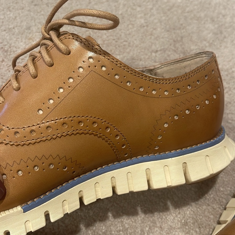 Cole Haan, the Mens' ZERØGRAND Remastered Wingtip Leather Oxford Size 7W - Picture 5 of 9